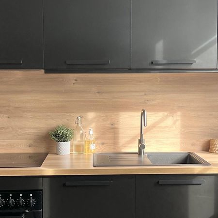 Joli Appartement Proche Centre Avec Garage Gratuit نانت المظهر الخارجي الصورة
